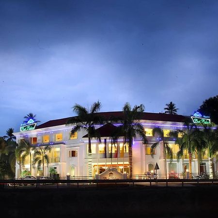Hotel Port Palace Kovalam Kültér fotó