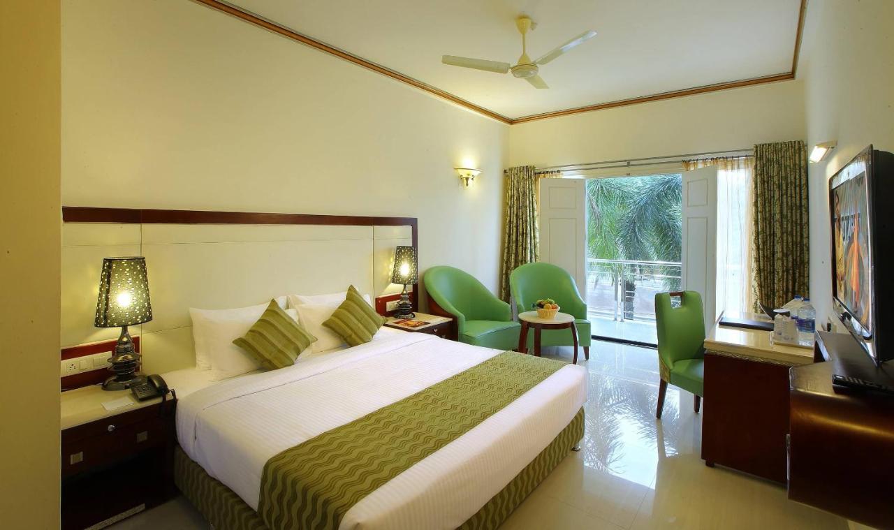 Hotel Port Palace Kovalam Kültér fotó